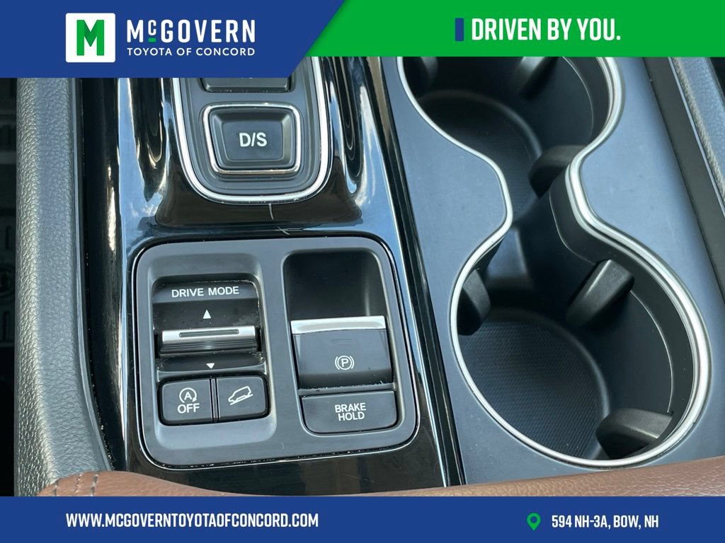 Used 2025 Honda Pilot Elite image 26