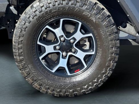 Used 2021 Jeep Wrangler Unlimited Rubicon image 31