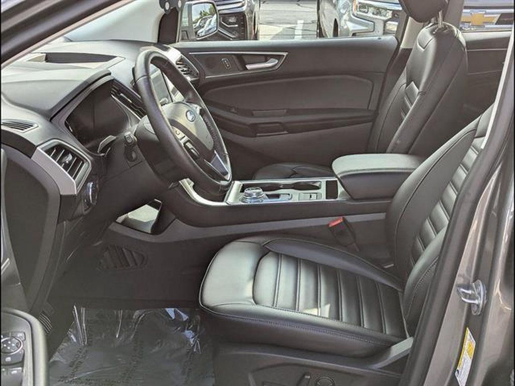 Used 2022 Ford Edge SEL w/ Convenience Package AWD/4WD image 10