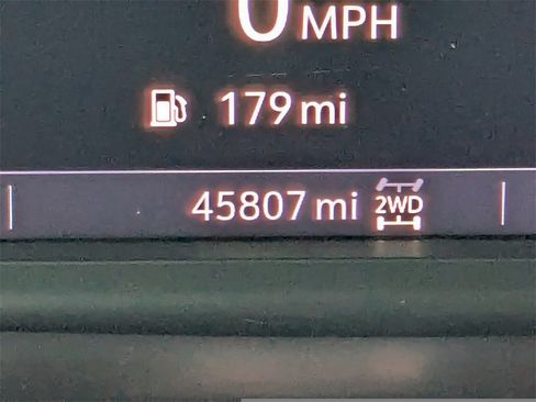 Used 2021 Chevrolet Silverado 1500 RST image 30