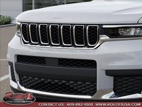 New 2026 Jeep Grand Cherokee L Laredo AWD/4WD image 12