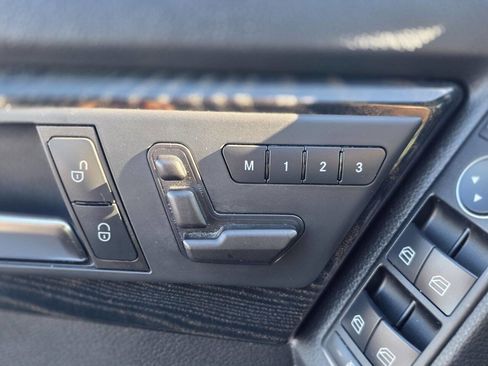 Used 2015 Mercedes-Benz GLK 350 GLK 350 4MATIC AWD 4dr SUV image 18