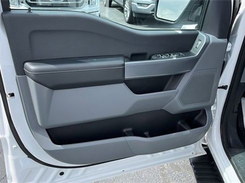 Used 2023 Ford F150 XLT image 11