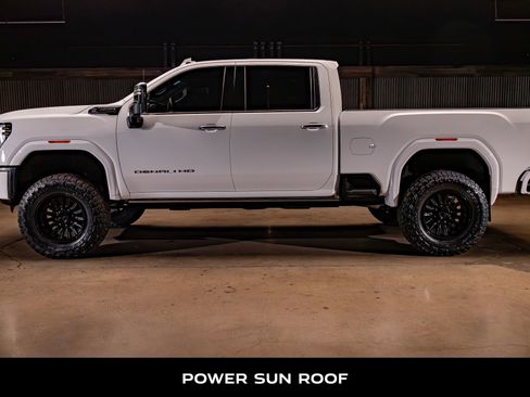Used 2026 GMC Sierra 2500 Denali Ultimate AWD/4WD image 6