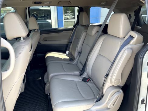 Used 2018 Honda Odyssey Elite image 9