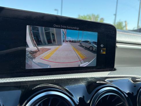 Used 2023 Mercedes-Benz CLA 250 image 24