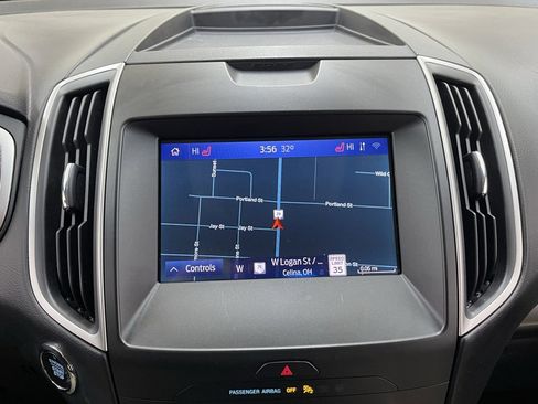 Used 2020 Ford Edge SEL image 26