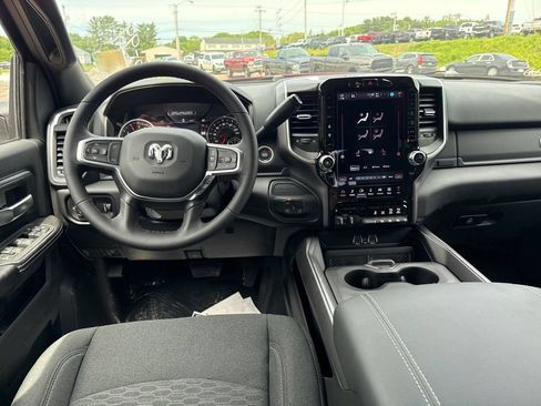 New 2026 RAM 2500 Big Horn AWD/4WD image 18