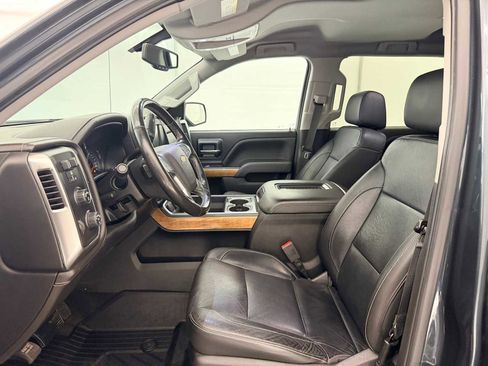 Used 2018 Chevrolet Silverado 1500 LTZ w/ Sport Package image 18