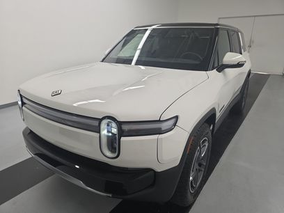 Used 2025 Rivian R1S Adventure