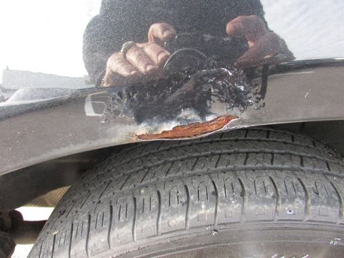 Used 2015 Dodge Grand Caravan SXT image 46