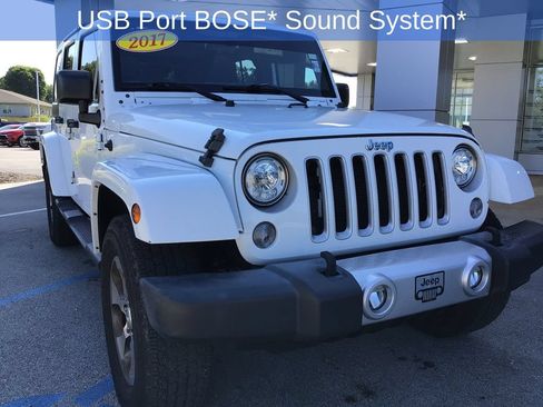 Used 2017 Jeep Wrangler Unlimited Sahara w/ Max Tow Package AWD/4WD image 4