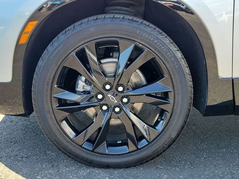 Used 2021 Chevrolet Blazer RS w/ Enhanced Convenience Package FWD image 33
