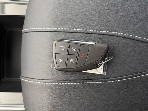New 2026 Chevrolet Traverse LT w/ Midnight/Sport Edition AWD/4WD image 22