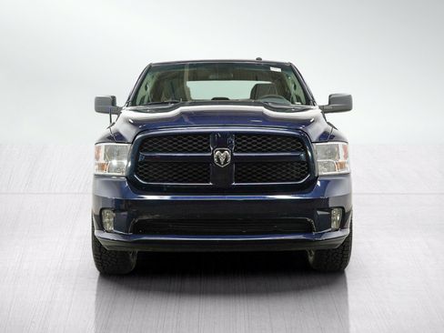 Used 2018 RAM 1500 Express w/ Express Value Package AWD/4WD image 8
