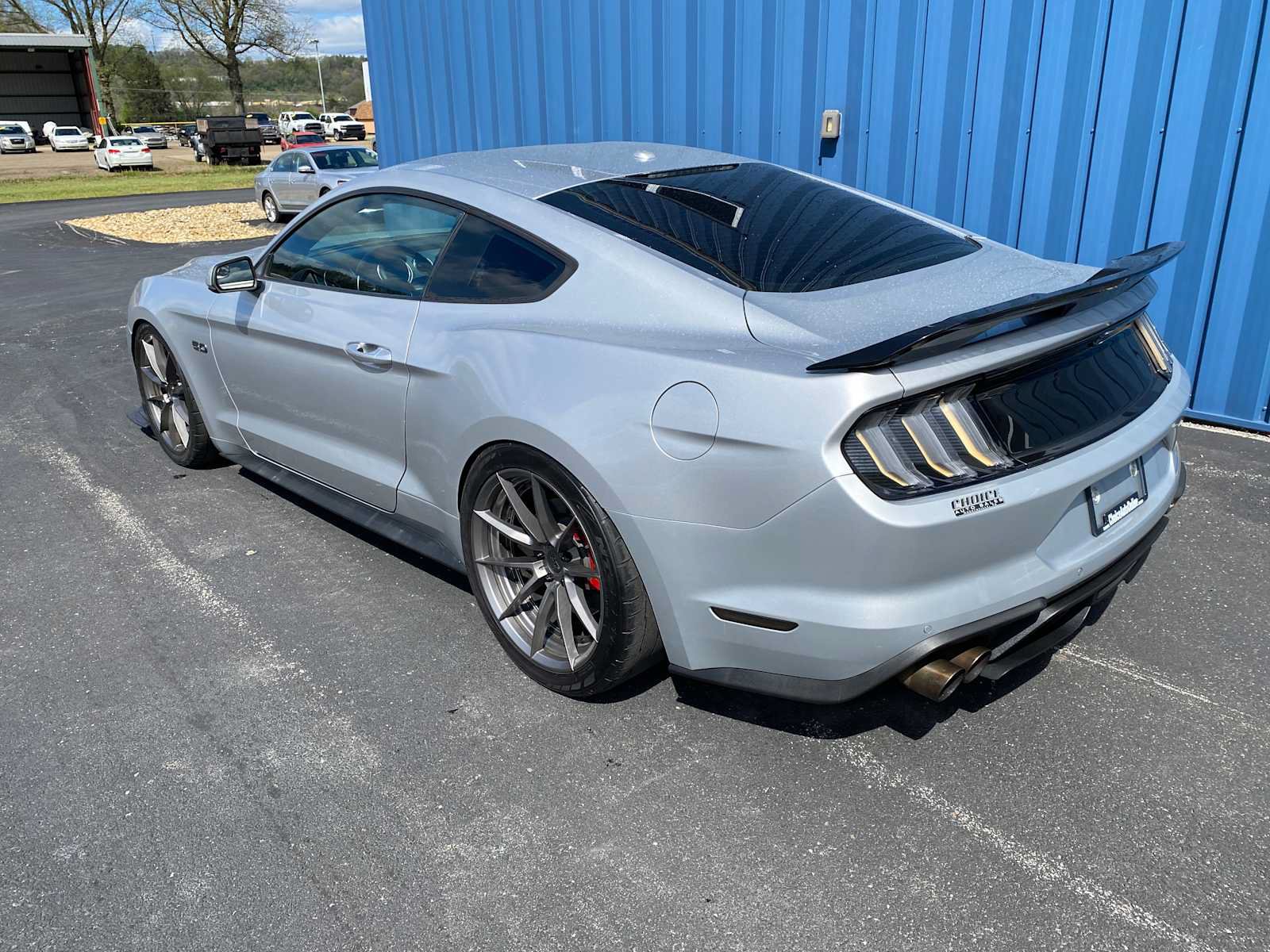 Used 2018 Ford Mustang GT Premium RWD image 3