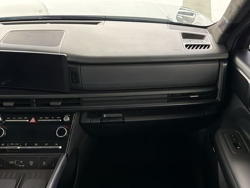 Used 2025 Hyundai Santa Fe Calligraphy FWD image 29