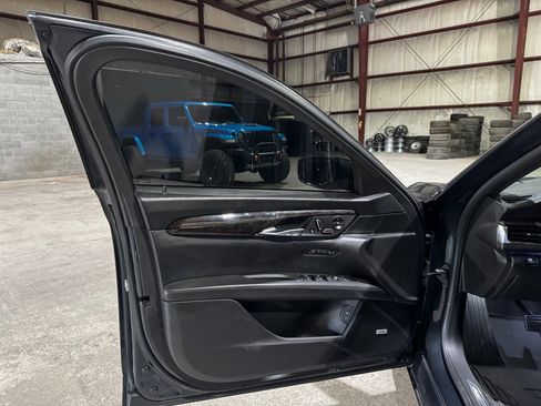 Used 2018 Cadillac CT6 Platinum image 11