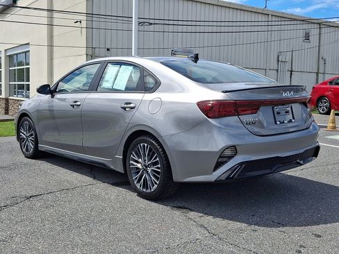 Used 2023 Kia Forte GT-Line w/ GT-Line Premium Package FWD image 6