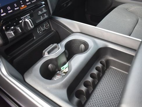 Used 2024 RAM 1500 Big Horn AWD/4WD image 28