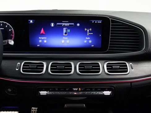 New 2026 Mercedes-Benz GLS 450 4MATIC image 10