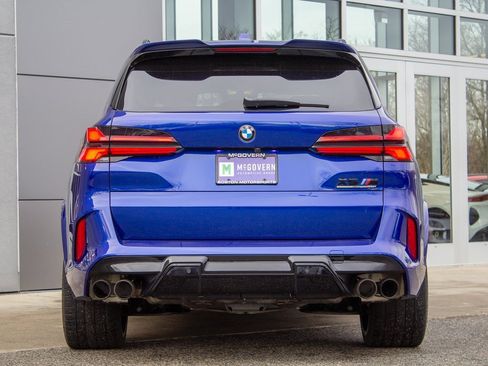 Used 2025 BMW X5 M Competition w/ Executive Package image 9