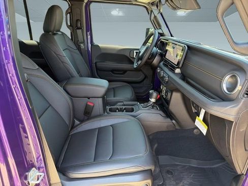 New 2026 Jeep Gladiator Sport AWD/4WD image 29