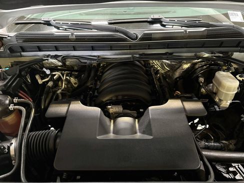 Used 2017 Chevrolet Silverado 1500 LT w/ All Star Edition AWD/4WD image 33
