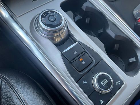 Used 2023 Ford Explorer Limited w/ Equipment Group 301A image 33