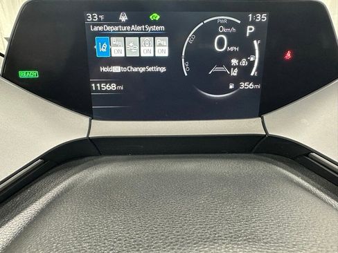 Used 2025 Toyota Prius XLE image 23