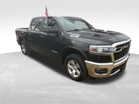 Used 2025 RAM 1500 Big Horn image 24