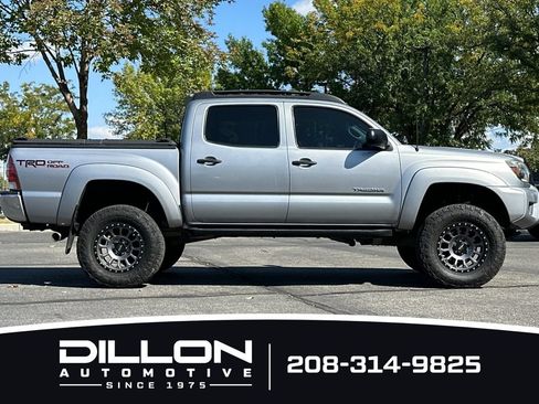 Used 2014 Toyota Tacoma 4x4 Double Cab w/ TRD Off-Road Package image 3