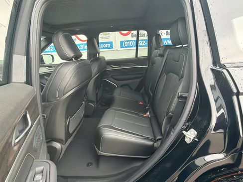 New 2026 Jeep Grand Cherokee Limited image 31