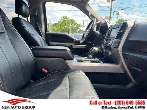 Used 2019 Ford F150 Lariat w/ Equipment Group 502A Luxury AWD/4WD image 39