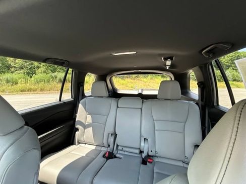 Used 2023 Honda Passport EX-L image 26