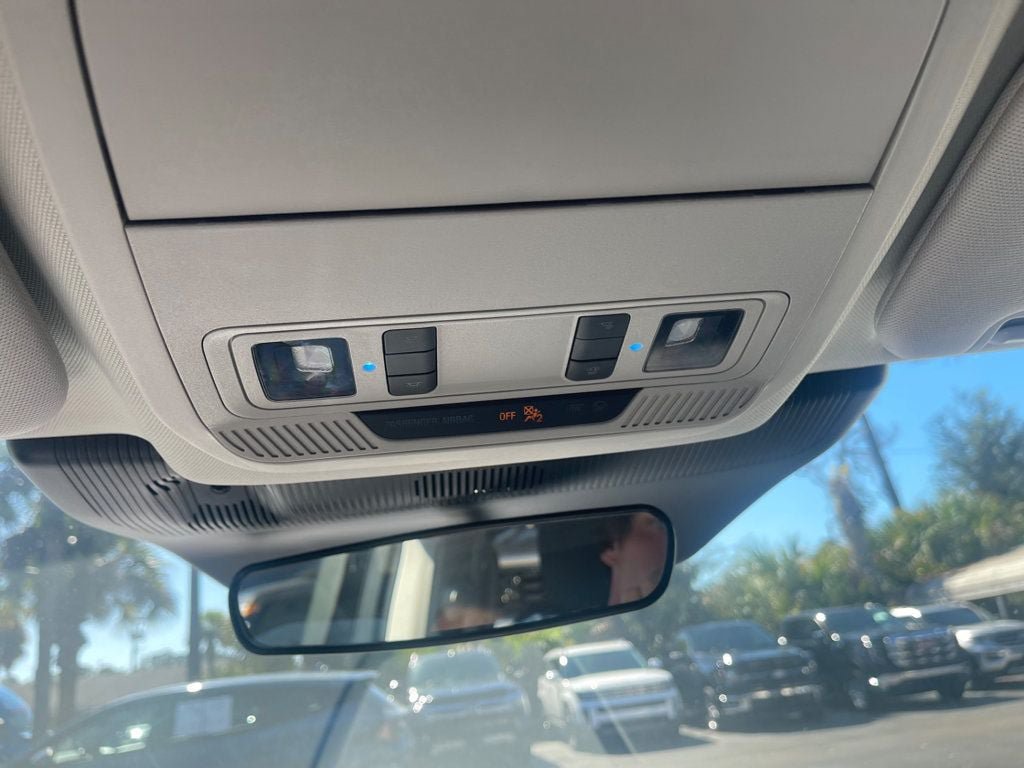 Used 2026 Ford Explorer Active RWD image 22