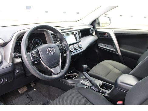 Used 2018 Toyota RAV4 LE w/ All Weather Liner Package AWD/4WD image 9