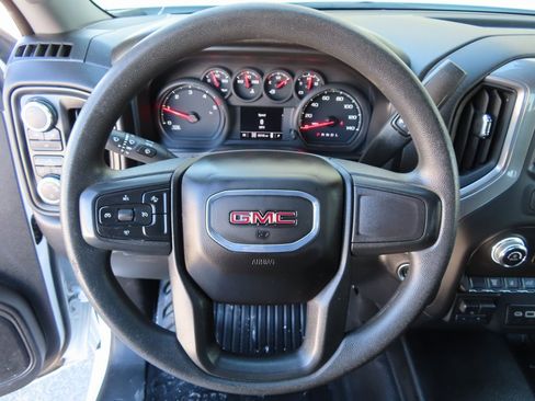 Used 2025 GMC Sierra 3500 Pro image 17