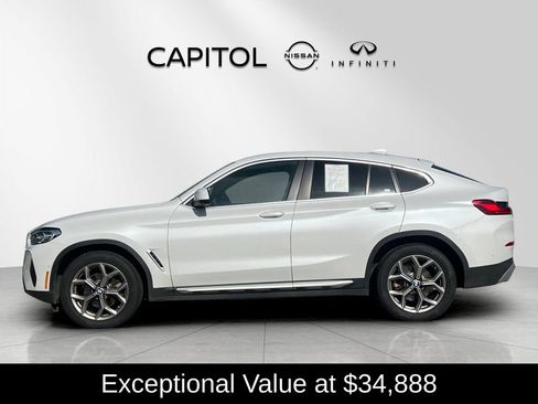 Used 2023 BMW X4 xDrive30i image 2