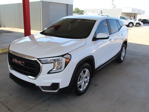 Used 2022 GMC Terrain SLE FWD image 47