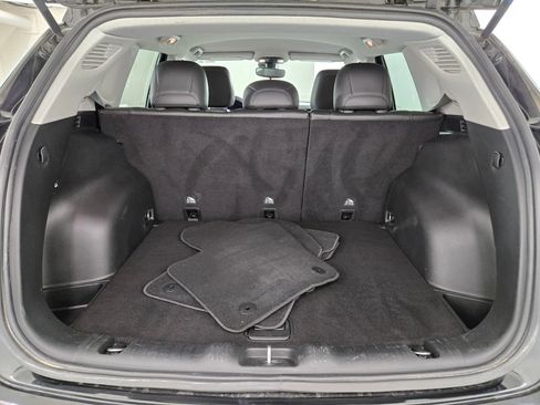 Used 2022 Jeep Compass Latitude FWD image 19