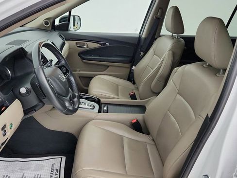 Used 2022 Honda Pilot Touring image 21