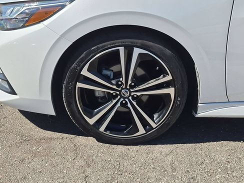 Certified 2023 Nissan Sentra SR w/ Trunk Package FWD image 11