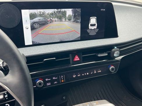 Certified 2024 Kia EV6 Light image 20