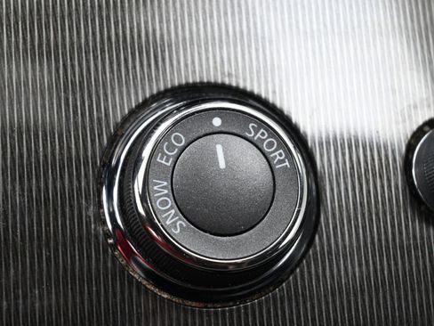 Used 2019 INFINITI QX60 Luxe w/ Essential Package FWD image 21