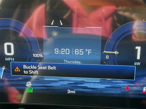 New 2026 Chevrolet Equinox EV LT image 7