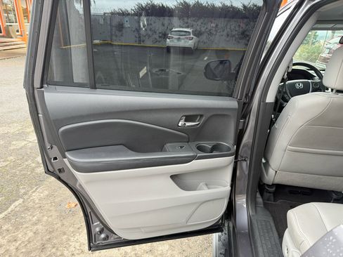 Used 2016 Honda Pilot EX-L image 47