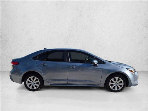 Certified 2023 Toyota Corolla LE FWD image 4