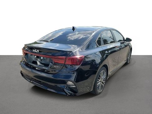 Used 2022 Kia Forte GT-Line w/ GT-Line Premium Package FWD image 3