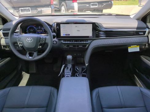 New 2026 Toyota Camry XLE image 14